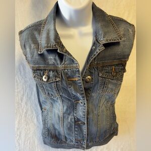 BCBGMaxAzria Light Blue Denim Vest with pockets